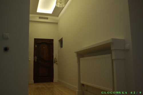 korytarz-zabudowa oświetl. LED